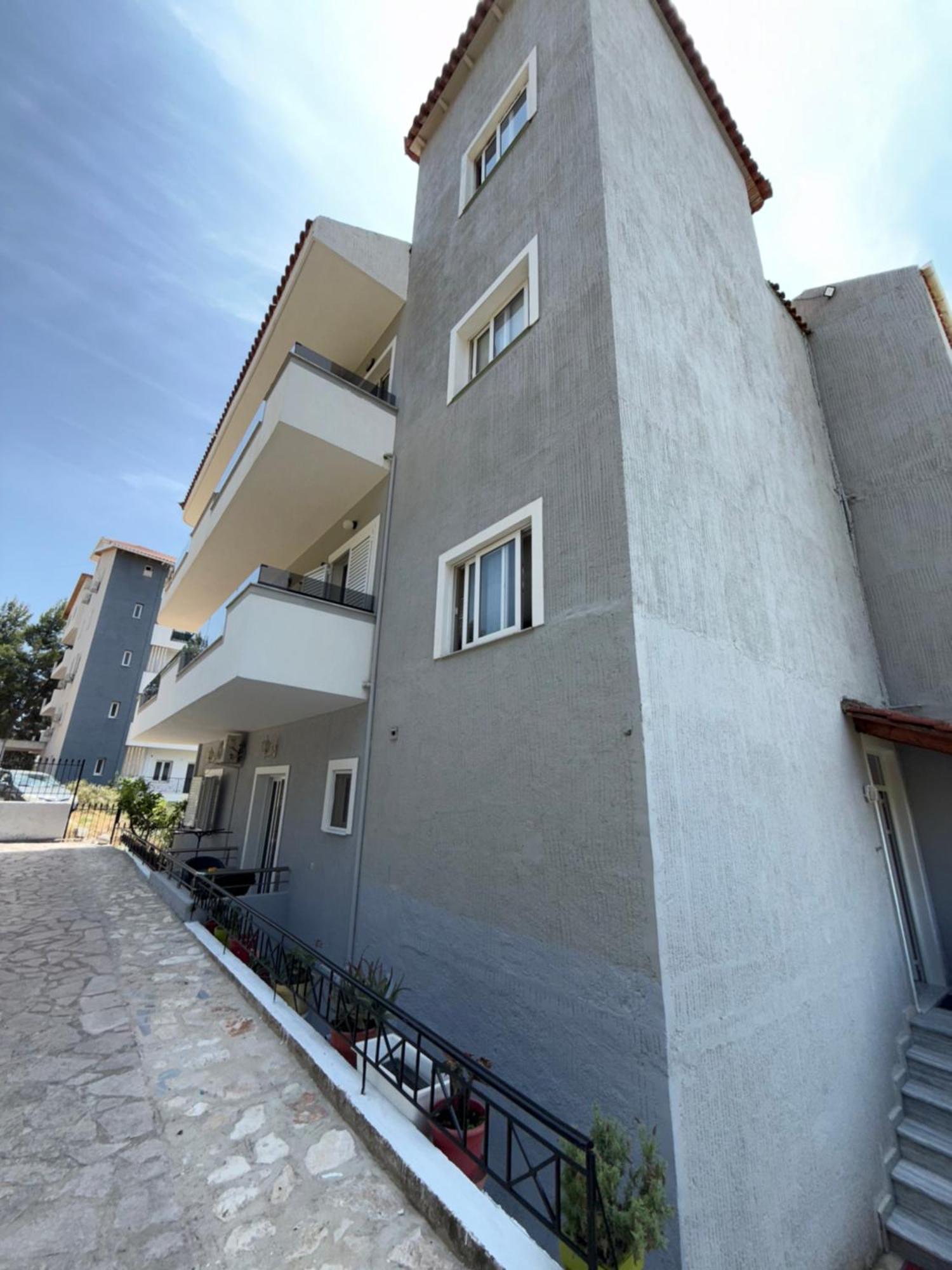 Ylli's Sarandë