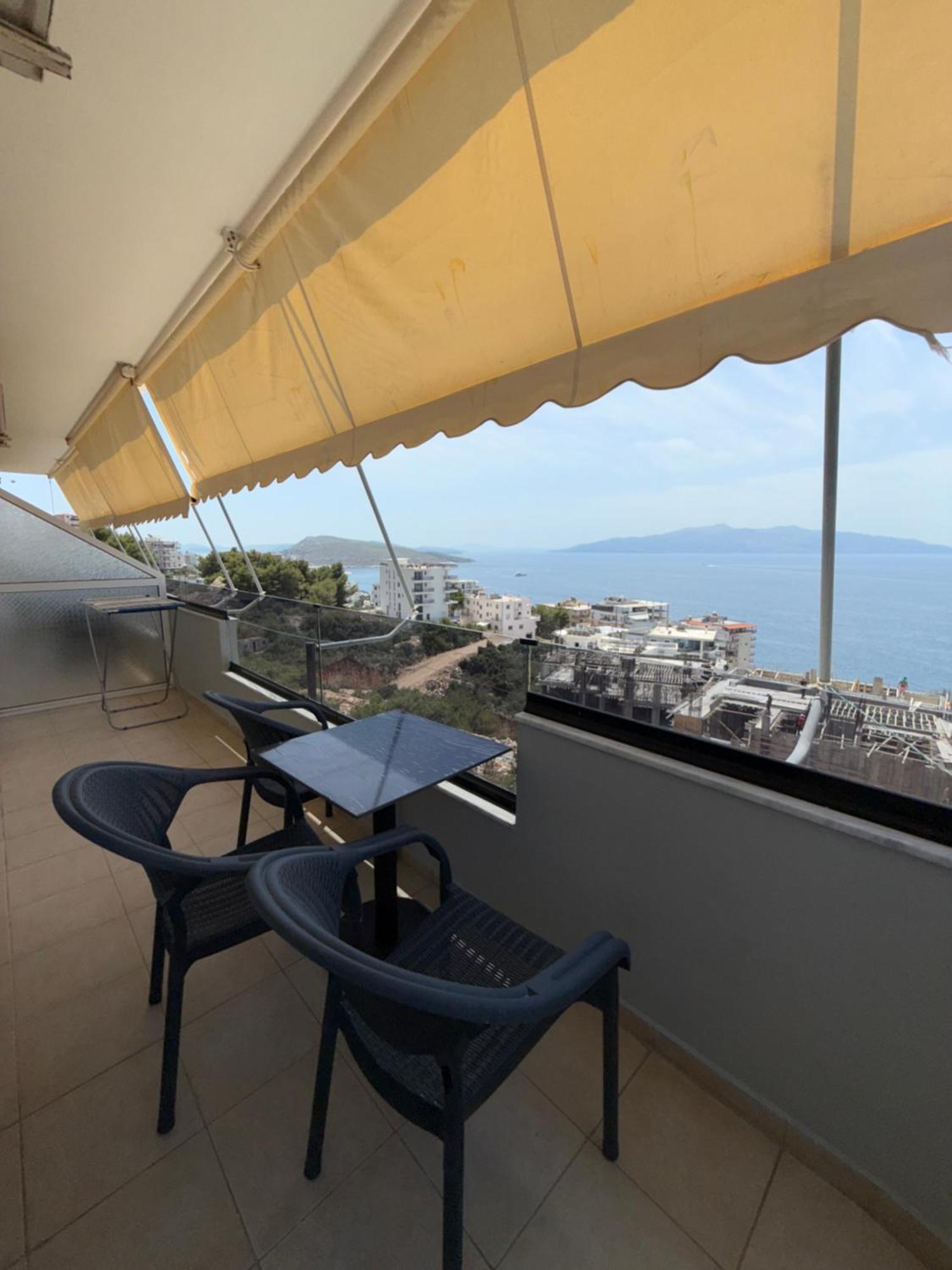 Ylli's * Sarandë